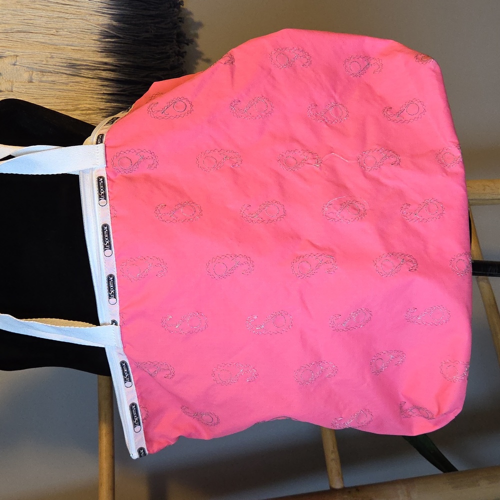 LeSportSac Pink Paisley Zip Tote
